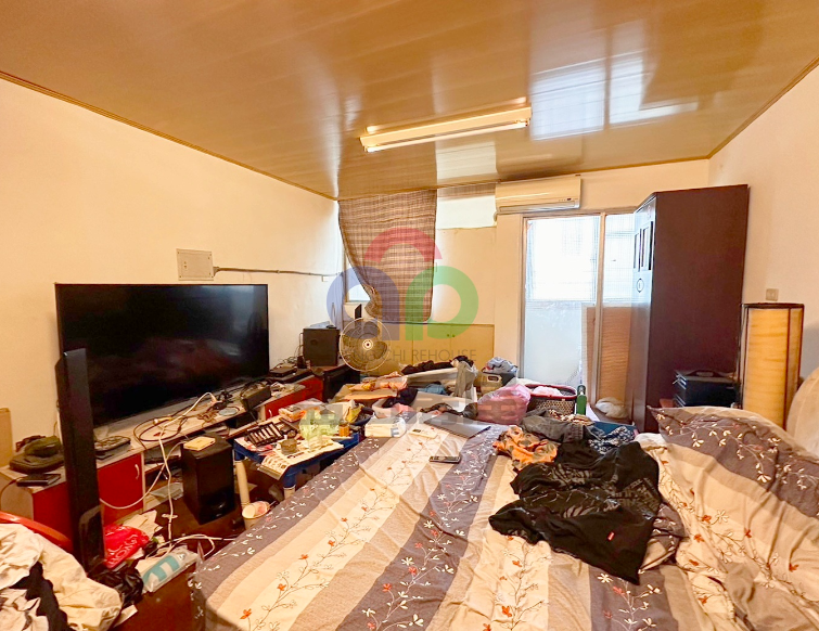 遠東街超值透天，出價就談！ 6