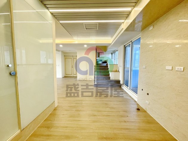 非凡比，朝南景觀樓中樓美五房附平車+機械 4