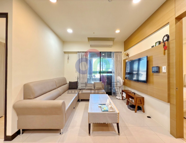 太子雲世紀C區,新婚2+1房附平車 2