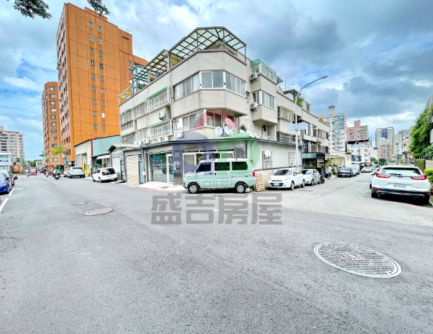 福順路，角間1-4F店霸，買到賺到!!