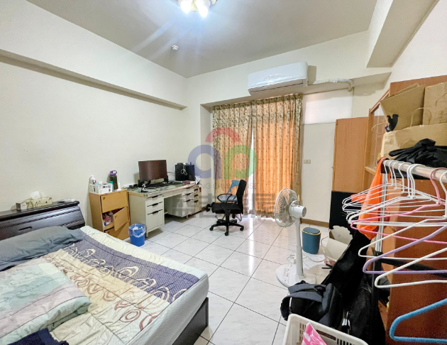 新聯合國,四房平車+機車位,換屋首選宅 8