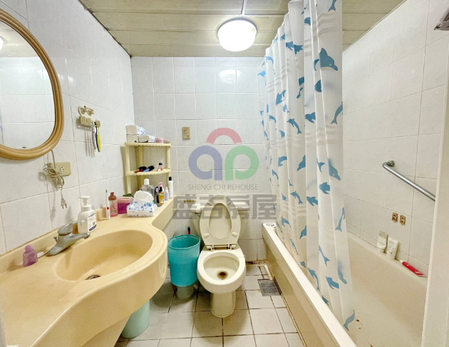 新聯合國,四房平車+機車位,換屋首選宅 7